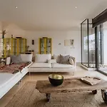 Quaint & Chic Seaside Villa
