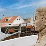 Quaint & Chic Seaside Villa Santa Cruz (Oeste)