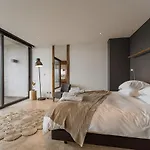 Quaint & Chic Seaside Villa