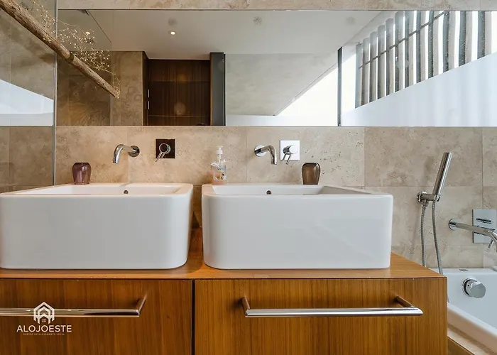 Vila Quaint & Chic Seaside Santa Cruz (Oeste)