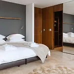 别墅 Quaint & Chic Seaside 圣克鲁斯