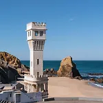 Quaint & Chic Seaside *