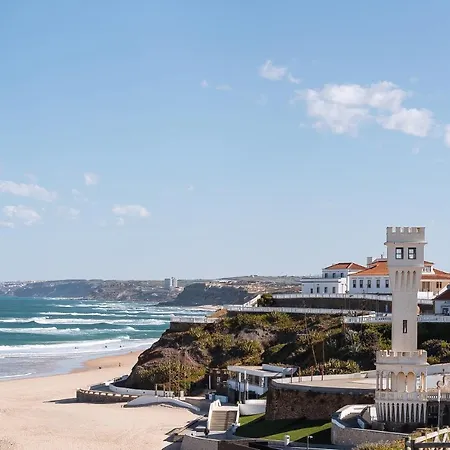 Quaint & Chic Seaside Villa Santa Cruz (Oeste)