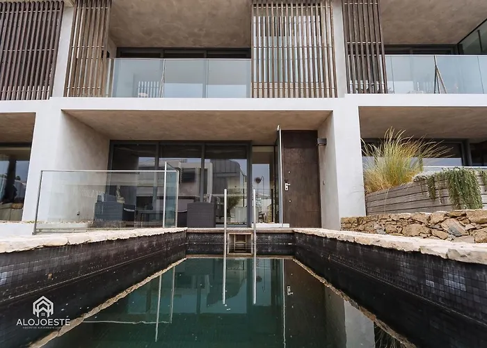 Quaint & Chic Seaside Villa