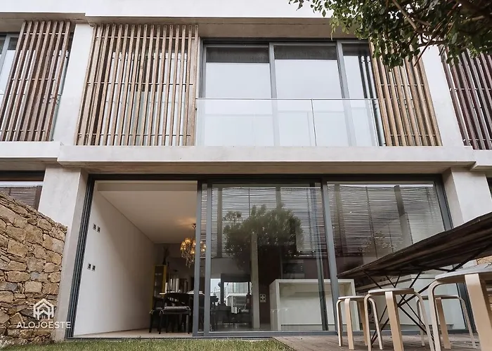 Quaint & Chic Seaside Villa